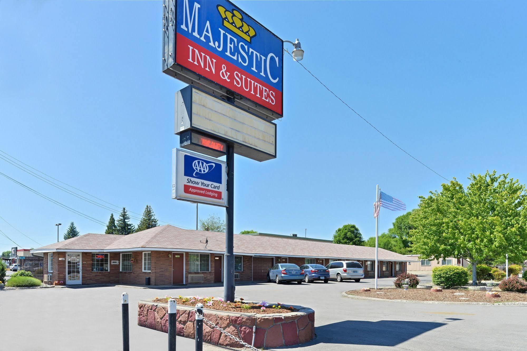 Majestic Inn & Suites Klamath Falls Exterior foto